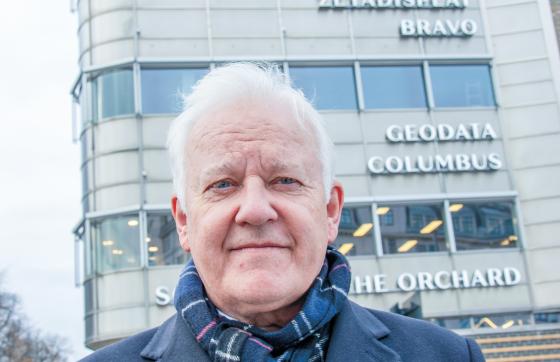 Etter omtrent 30 år på Stortorvet har i år Riksadvokatembetet kommet på plass i nye lokaler i det gamle Astrup Fearnley-museet på Grev Wedels plass. Det har blitt skikkelig fint, sier riksadvokat Jørn Sigurd Maurud. (Foto: Tore Letvik)
