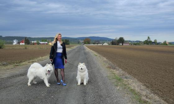 Advokat Alina Drazkowski på Kirkenær. Foto: Tuva Bønke Grønning