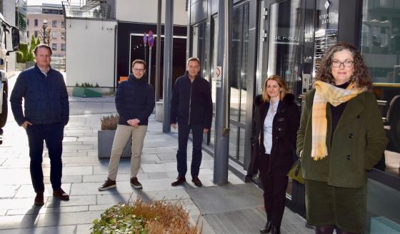 Rolf Tjugum, Thomas Granrud, Bernhard Haukali, Linda Aasen og Anita Gerdin (Foto: Ole-Martin Gangnes)