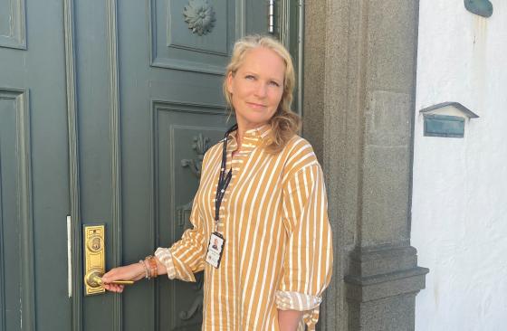 – Da kan det virke som om mange kommuner tenker at de rett  og slett ikke trenger jurister. De ser ikke behovet. At man kan tenke det,  med tanke på den rettsliggjøringen vi har hatt i samfunnet,  er bekymringsfylt, sier Benedicte Gram-Knutsen. (Foto: Pri