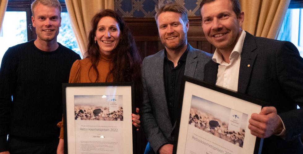 Vinnere av Rettssikkerhetsprisen 2022 (Foto: TIL)