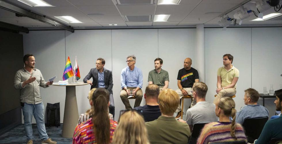 F.v. André Oktay Dahl, Rasmus Asbjørnsen, Bjørn Erik Thon, Andreas Sjalg Unneland, Hatem Ben Mansour og Uros Ulrik Jeremic (Foto: Morten Brøndmo)