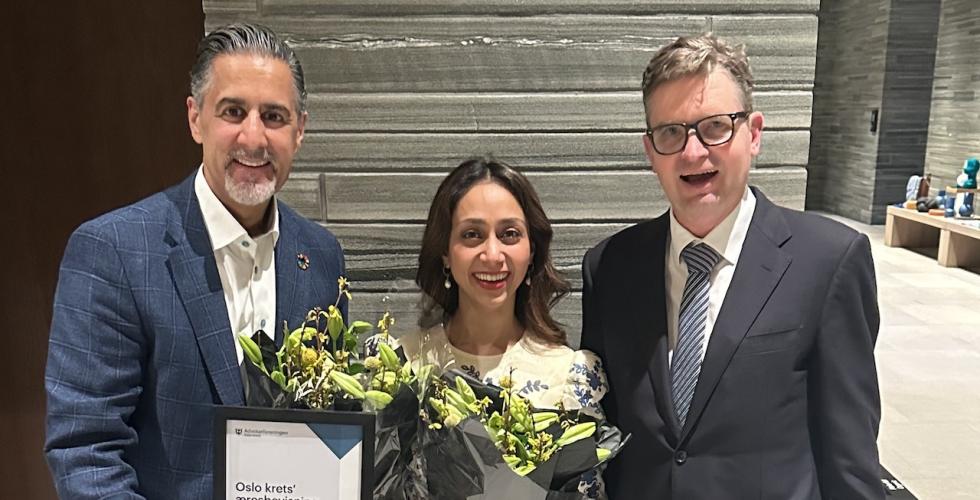 Abid Raja, Nadia Ansar og Trygve Staff (Foto: privat)