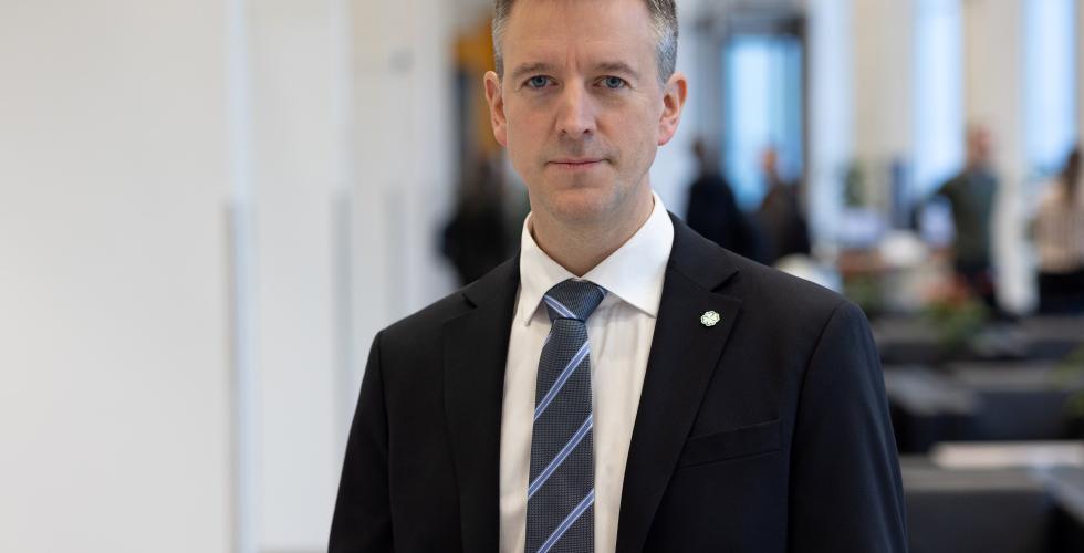 Erling Sande (Foto: Trond A. Isaksen/Kommunal- og distriktsdepartementet)