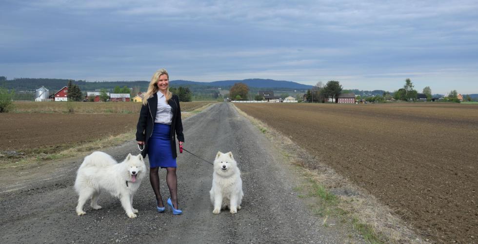 Advokat Alina Drazkowski på Kirkenær. Foto: Tuva Bønke Grønning