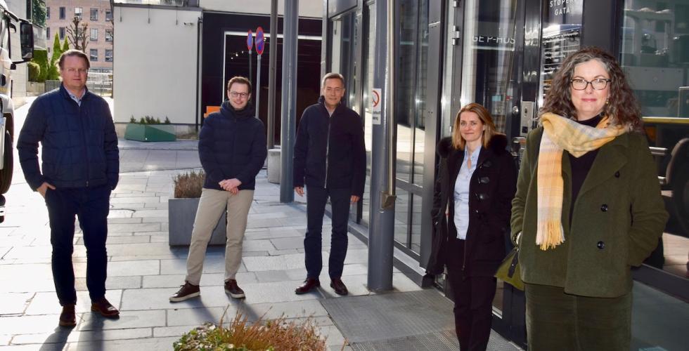 Rolf Tjugum, Thomas Granrud, Bernhard Haukali, Linda Aasen og Anita Gerdin (Foto: Ole-Martin Gangnes)